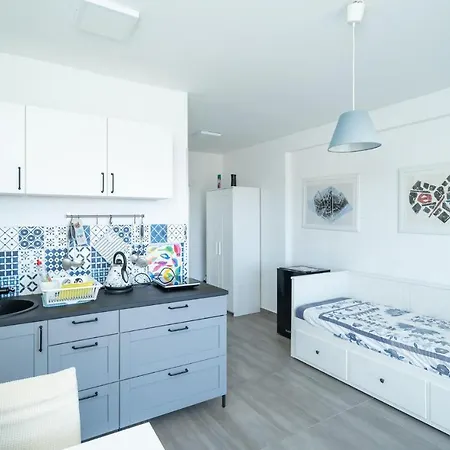 Apartmán In With Kitchen Mlini